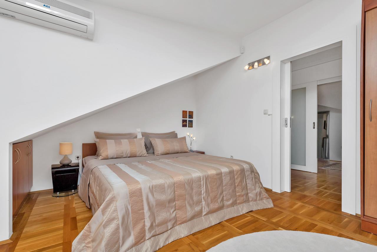 Apartment Manhattan มาคาร์สกา ภายนอก รูปภาพ